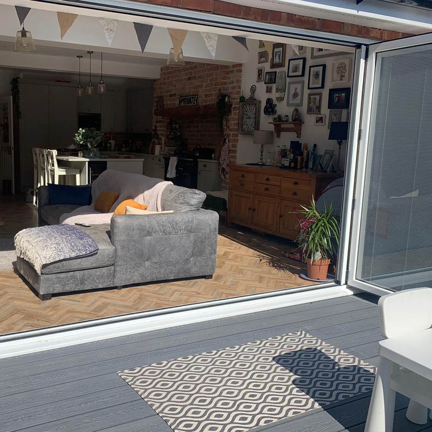 composite decking fitters Pentrich
